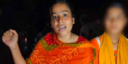 ফরিদপুরে বৈষম্যবিরোধী ছাত্র নেত্রী বর্ষাকে রাস্তায় ফেলে মারধর, উত্তাল শিক্ষার্থীরা