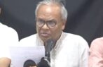 সরকার নির্বাচন চায় না, মুলা ঝুলিয়ে রাখছে: রিজভী