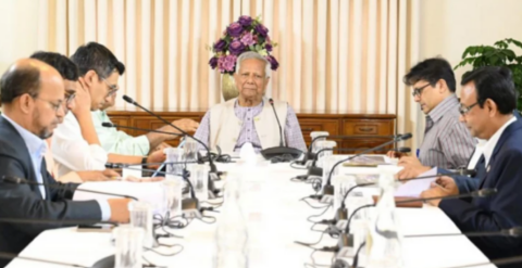 চট্টগ্রাম বন্দরের সক্ষমতা বৃদ্ধির উদ্যোগ ত্বরান্বিত করতে প্রধান উপদেষ্টার নির্দেশ