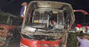 গাইবান্ধায় বাস-ট্রাক সংঘর্ষে আহত ১৫, ৪-৫ জনের অবস্থা আশঙ্কাজনক
