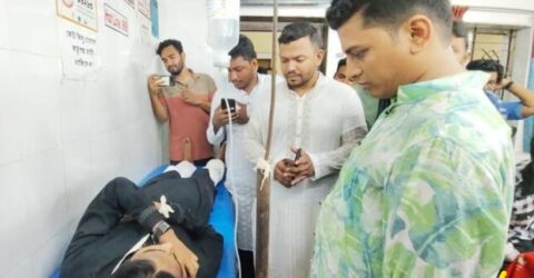 রামগঞ্জ উপজেলা স্বাস্থ্য কমপ্লেক্সে ঢুকে বৈষম্যবিরোধী সংগঠকের ওপর হামলা, আহত ১০