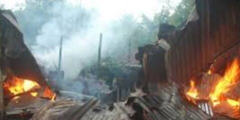 রংপুরে হিন্দু পাড়ায় হামলা: ২২ পরিবারের পাশে প্রশাসন, বাড়ি মেরামত শুরু