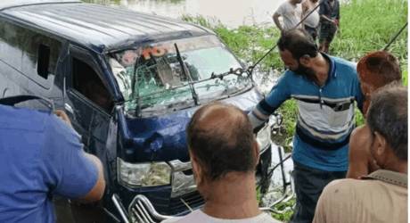 প্রবাস ফেরতকে আনতে গিয়ে সড়কে ঝরল সাত স্বজনের প্রাণ
