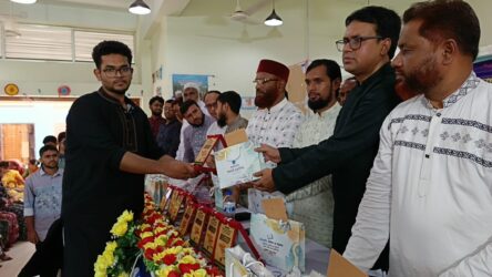 মোংলায় কৃতি শিক্ষার্থী সংবর্ধনা