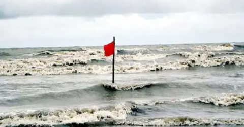 লঘুচাপের প্রভাবে বাড়বে বৃষ্টি, চার সমুদ্রবন্দরে ৩ নম্বর সতর্ক সংকেত