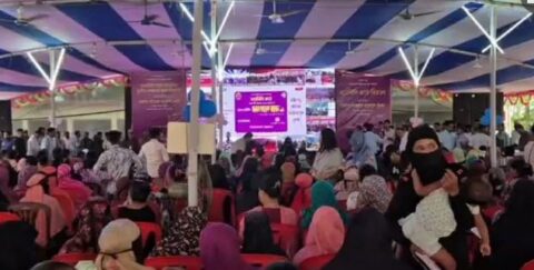 খাগড়াছড়িতে প্রথমবার ফ্যামিলি কার্ড পেলো ৪৫৬টি পরিবার