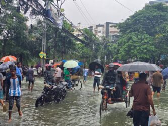 টানা ৫ দিন বৃষ্টির আভাস, ভারী বর্ষণের ঝুঁকিতে কয়েকটি বিভাগ