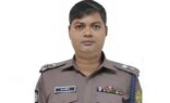 গুলশানে আওয়ামী লীগের মিছিল, ওসির পর সরানো হলো ডিসিকেও