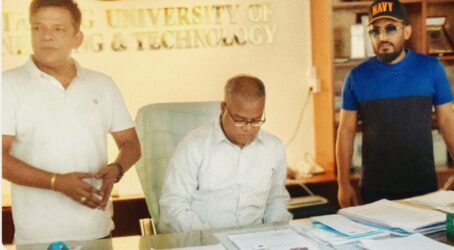 চুয়েটে ২২ ঘণ্টা ধরে অবরুদ্ধ উপাচার্যসহ ১২ জন, বন্ধ বিদ্যুৎ-পানি