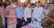 স্বাস্থ্য খাতে ১৬ হাজার কোটি টাকার দরপত্র, আসছে রোবটিক সার্জারি মেশিন