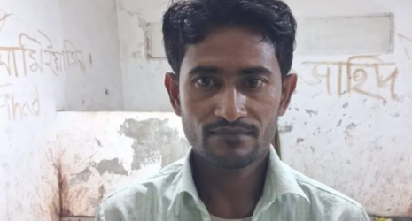 মোহাম্মদপুরে হত্যা-চাঁদাবাজিসহ ৭ মামলার আসামি ‘কেন্তা ফিরোজ’ গ্রেপ্তার