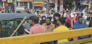 উত্তরায় দুই ঘণ্টা পর সড়ক ছাড়লেন পোশাকশ্রমিকরা, যান চলাচল স্বাভাবিক